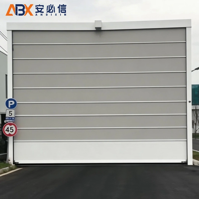 阿勒泰机库门